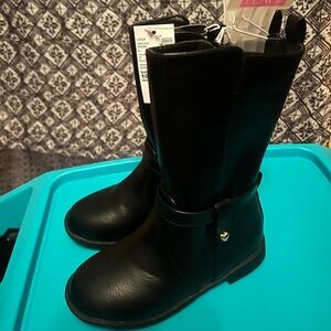 The Children's Place Black Kids Boots size 10 toddler
